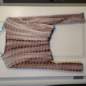 Long sleeve, cropped, tie dye shirt. Shein brand. Size 1XL